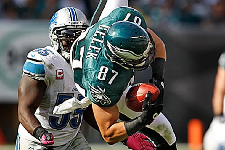 Eagles tight end Brent Celek caught four balls for 33 yards in the loss to the Lions. (Ron Cortes/Staff Photographer)