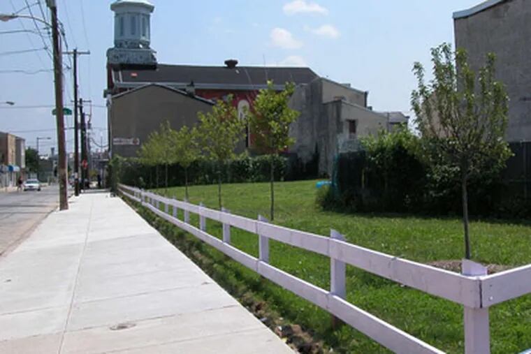 A vacant lot at Fourth Street and Cecil B. Moore Avenue after cleanup. Photo: Pennsylvania Horticultural Society