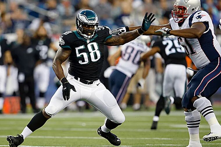 The Eagles' Trent Cole. (Yong Kim/Staff Photographer)