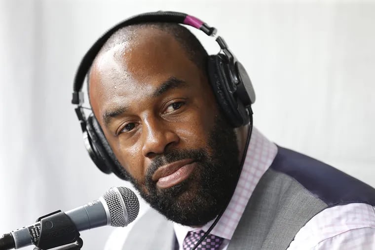 Former Eagles quarterback Donovan McNabb during a radio interview during the 2017 NFL Draft. McNabb said the criticism he's received over his comments about Carson Wentz were "unfair."