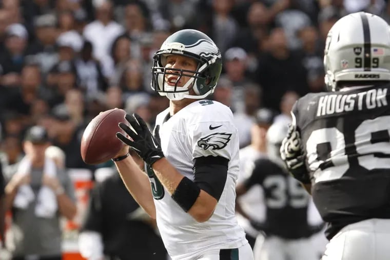 Nick Foles prepares to throw one of his seven touchdown passes against the Raiders in 2013.