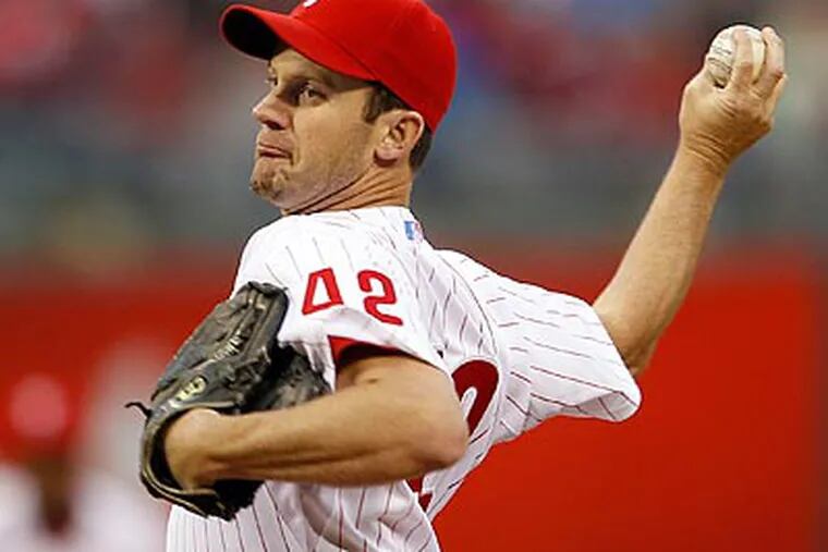 Roy Oswalt returns to the mound for the Phillies tonight to face the Cardinals in St. Louis. (Yong Kim/Staff Photographer)