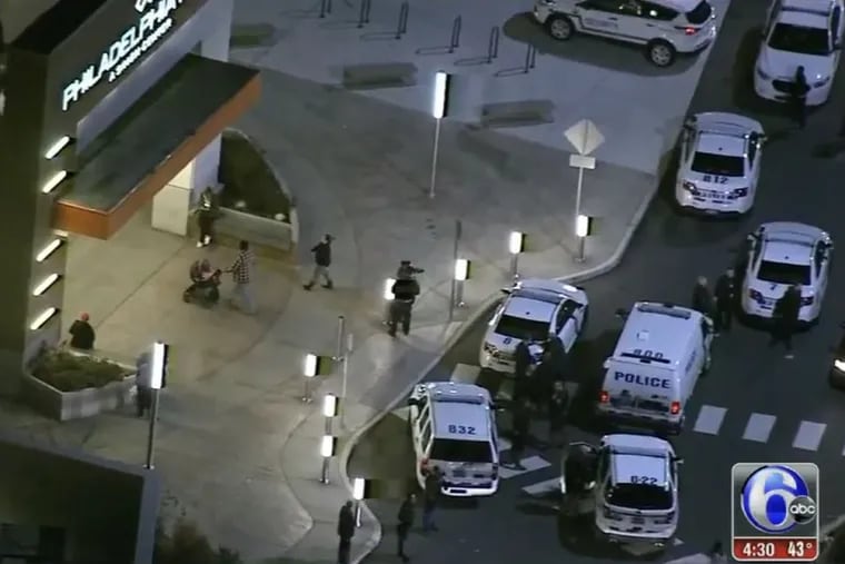 Philadelphia Mills Mall was the site of heavy police presence when a large number of teens showed up on Tuesday night via social media messages to create havoc and fight.