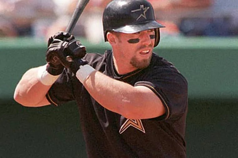 Suspicion surrounds many players on the Hall of Fame ballot, including former Astro Jeff Bagwell. (AP file photo)