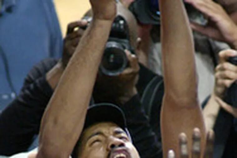 Pistons forward Rasheed Wallace let everyone know who ruled the Eastern Conference in &#0039;04.