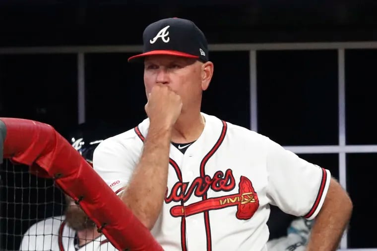 Braves manager Brian Snitker miffed by Phillies manager Gabe Kapler's  delayed call to Hector Neris in bullpen