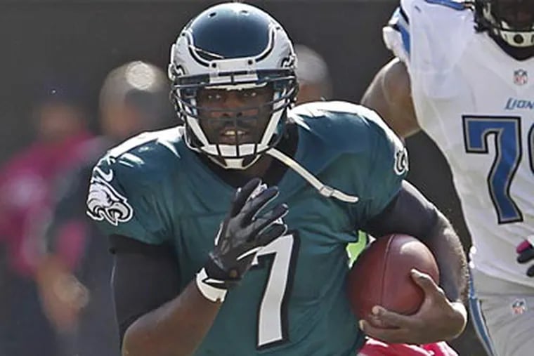 "It's not the first time that I've been in this situation," Eagles quarterback Michael Vick said. (Ron Cortes/Staff Photographer)