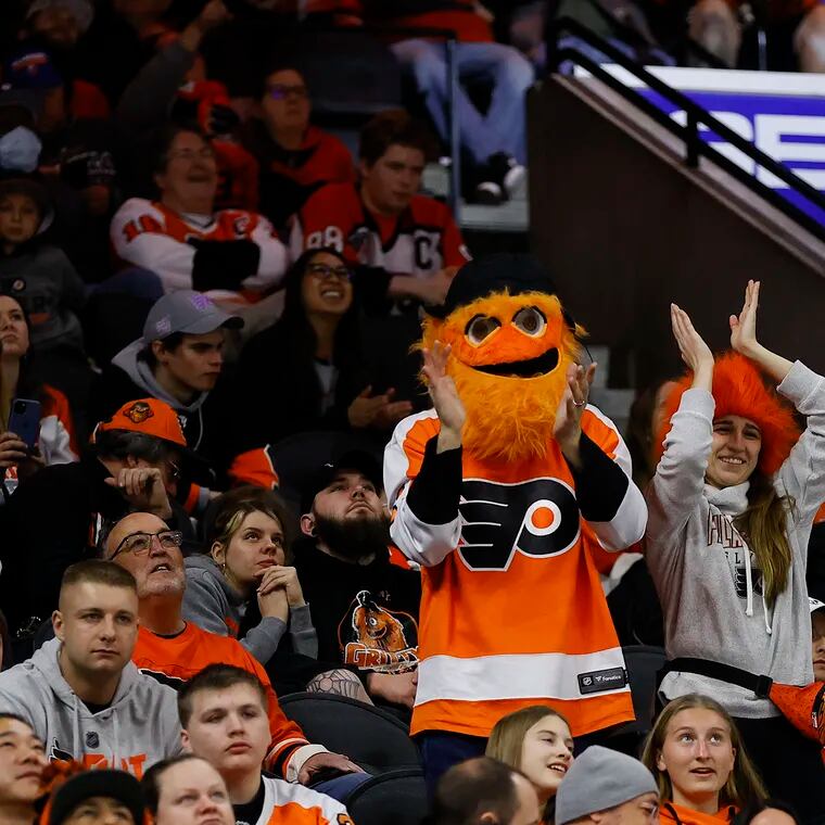 Flyers fans have a chance to attend Pearl Jam night in March.