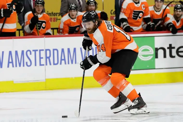 Flyers center Sean Couturier was a late scratch for Saturday night's game at the New York Islanders.