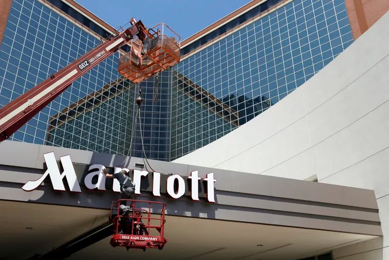 Marriott International Inc. plans to lay off 17% of its corporate workforce next month as the coronavirus continues to take a heavy toll on the hotel industry.