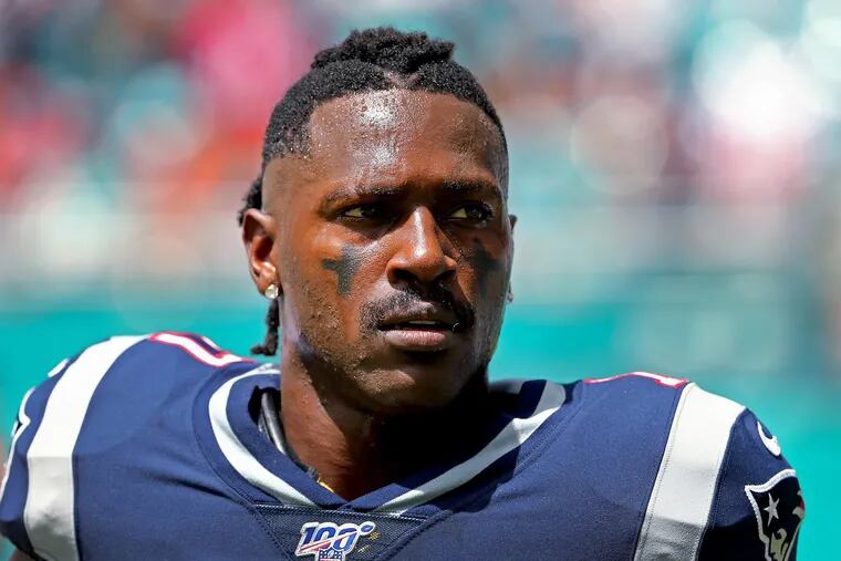 Antonio Brown played just one game for the New England Patriots before the team cut him due to off-the-field issues. (David Santiago/Miami Herald/TNS)