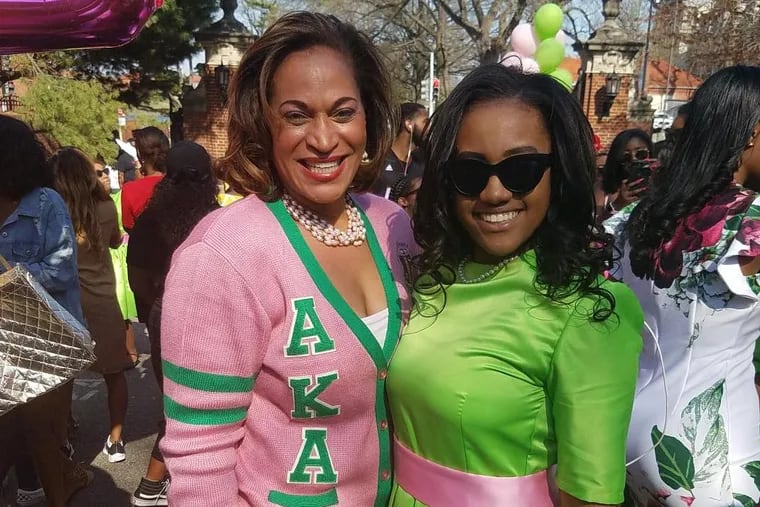 Evelyn Sample-Oates with a younger member of Alpha Kappa Alpha at Howard University.