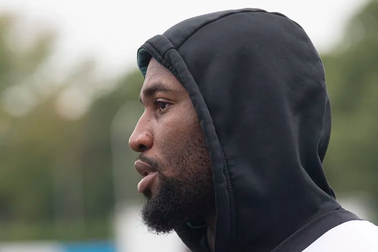 Eagles' Haason Reddick brings pass rush skills, but also can cover