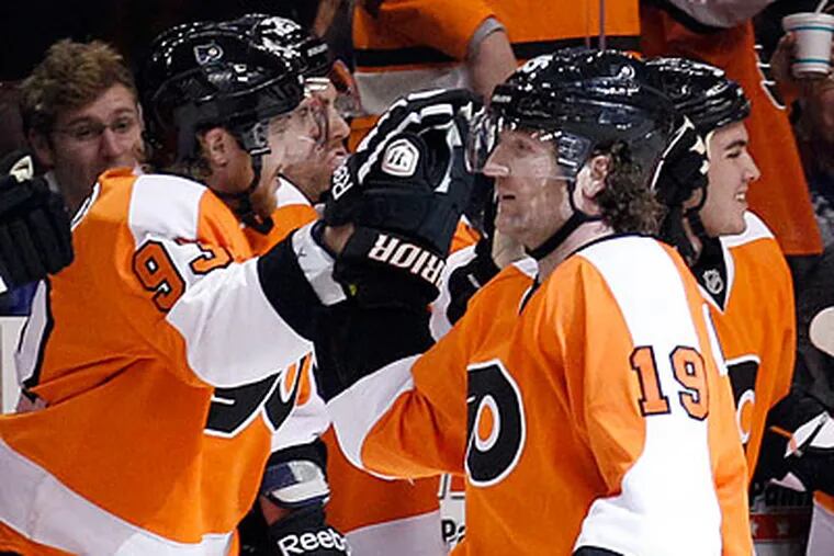 Twenty of the 29 games that the Flyers have played since November 9 have been on the road. (Yong Kim/Staff file photo)