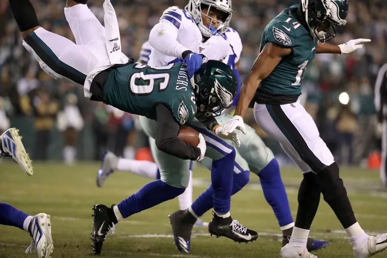 Eagles running back Miles Sanders added to his terrific rookie season with 156 yards from scrimmage.