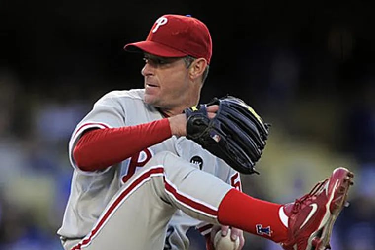 Philadelphia Phillies pitcher Jamie Moyer had a good outing against  the Los Angeles Dodgers, but closer Brad Lidge blew the save in the 9th. (AP Photo/Mark J. Terrill)


Summary