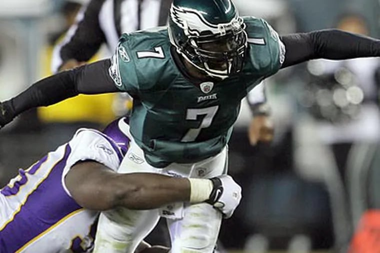 Michael Vick could not engineer an Eagles comeback this time. (Yong Kim/Staff Photographer)
