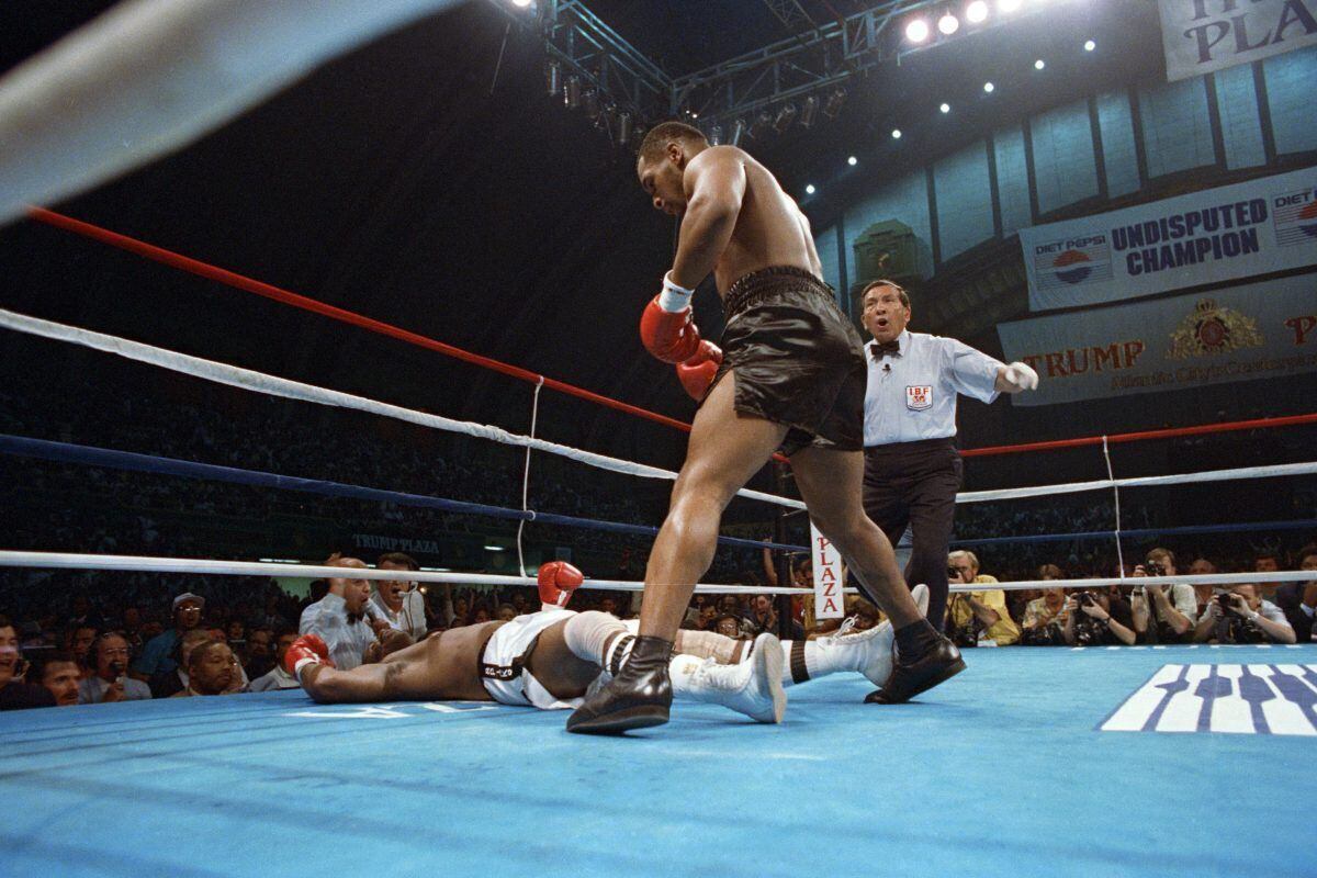 Get Mike Tyson Fight Trump Plaza Pics