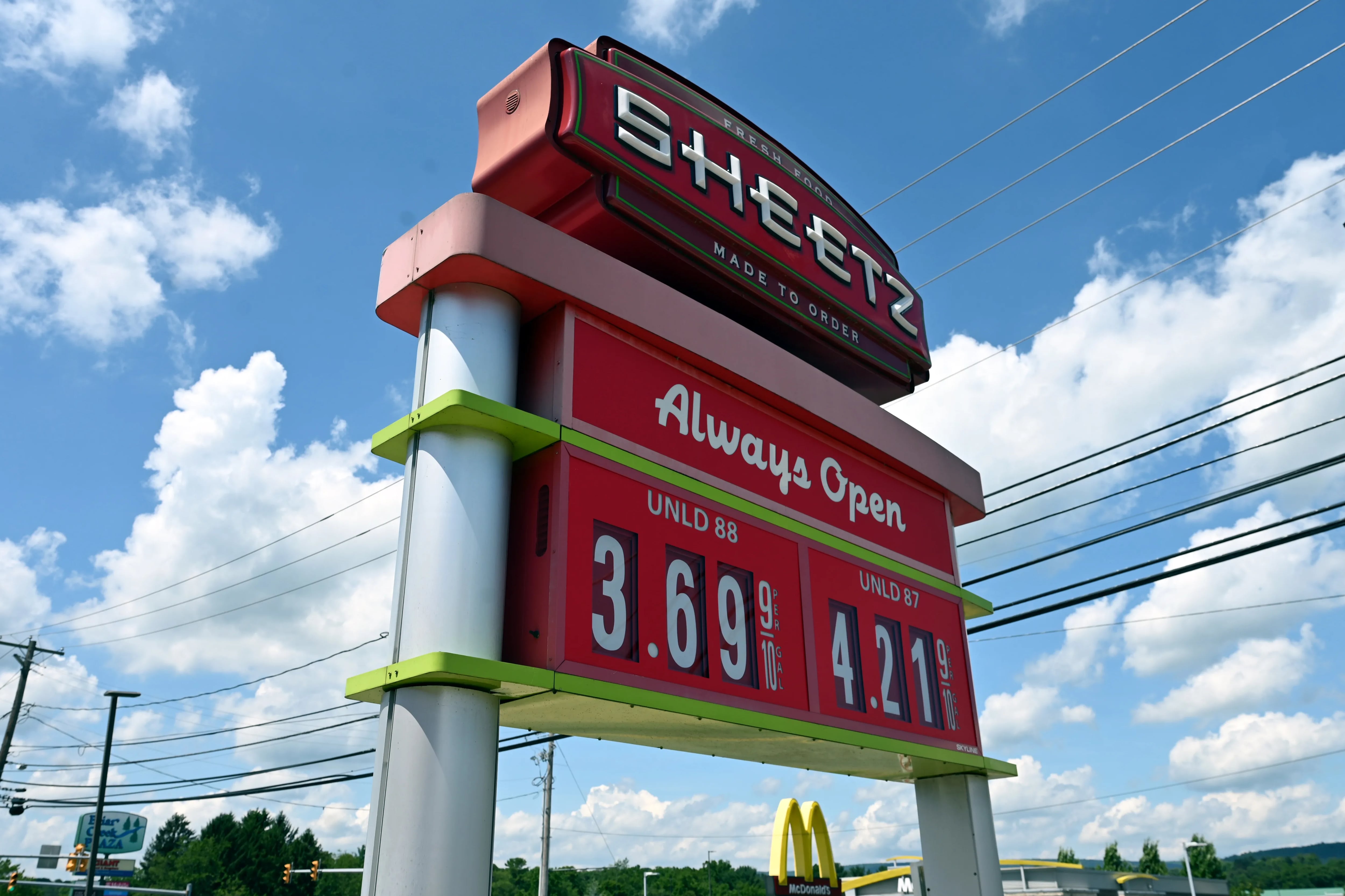 A Sheetz convenience store gas station in Berwick, Pa. selling unleaded 88 gasoline for $3.699 per gallon on Aug. 8, 2022.