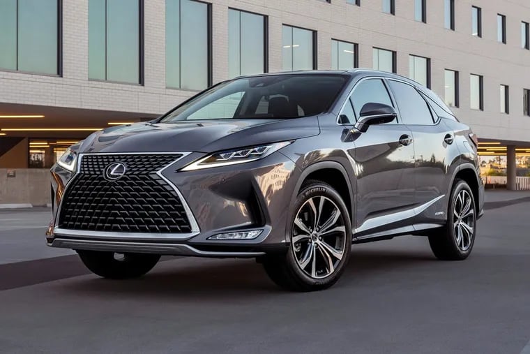 If you were waiting for the Lexus RX450h to get prettier, 2020 is not your year. Nor will 2021 be. But the hybrid model is a nice ride.