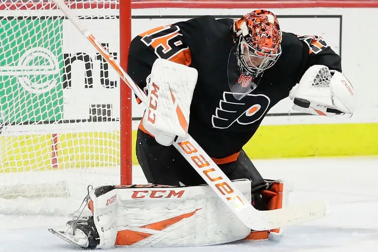 Flyers goaltender Carter Hart could not solve the Sharks.