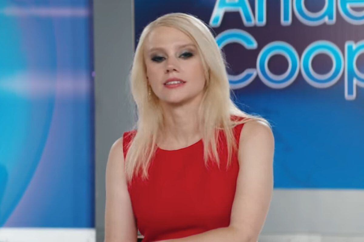 Fox Friends Slams Kellyanne Conway Snl Sketch Megyn Kelly Struggles At Nbc