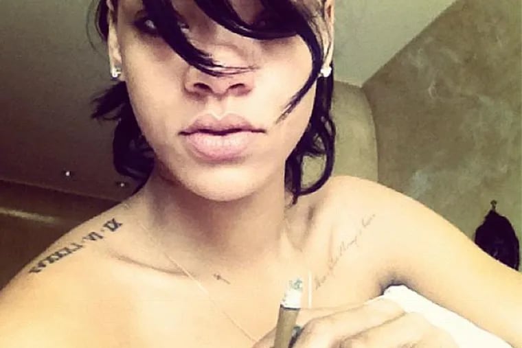 Rihanna tweeted this photo of her and a marijuana blunt. (https://twitter.com/rihanna)