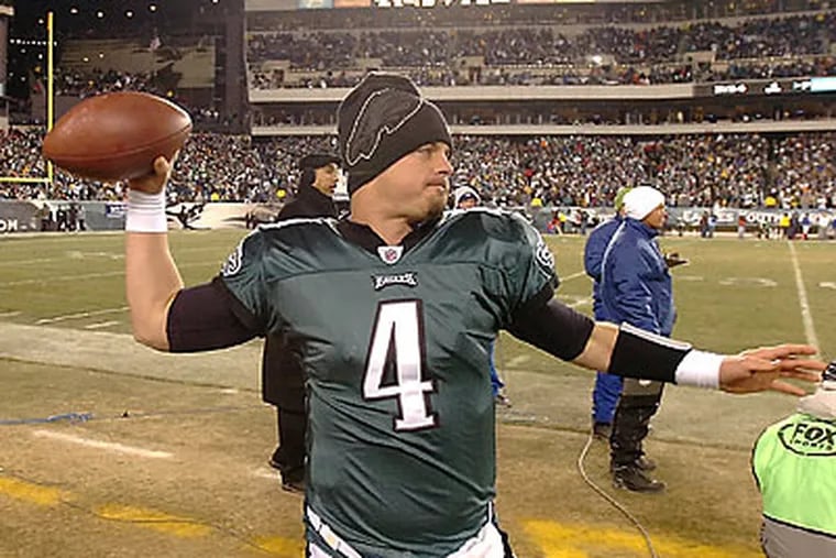 Kevin Kolb says he can do for the Eagles what Aaron Rodgers does for the Packers. (Clem Murray/Staff file photo)