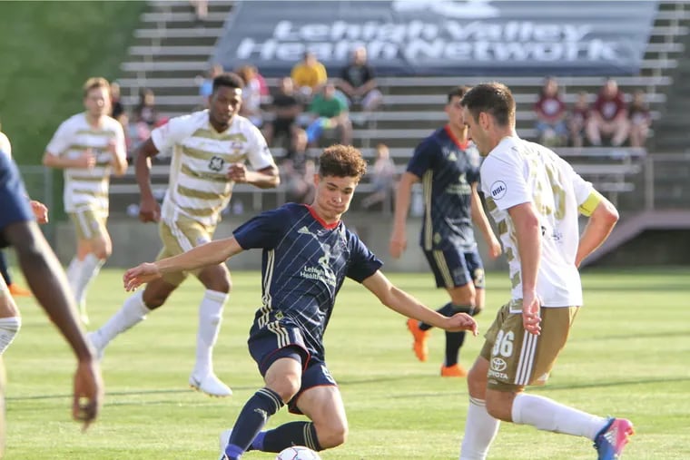 Jeremy Rafanello (center) playing for the Union's reserve team in 2018.