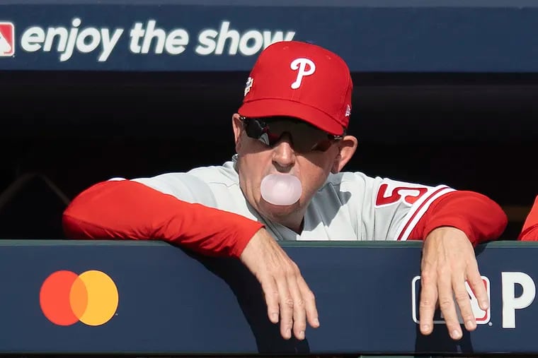 Phillies manager Rob Thomson looking on during Tuesday's win over the Atlanta Braves in Game 1 of the National League divisional series.