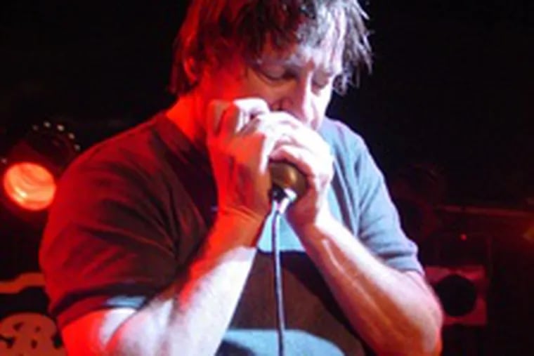 Southside Johnny, in Phoenixville tonight, rode his soulful rasp to a three-decade career. &quot;I don&#0039;t want the yacht, I want the bus. . . .&quot; he says.