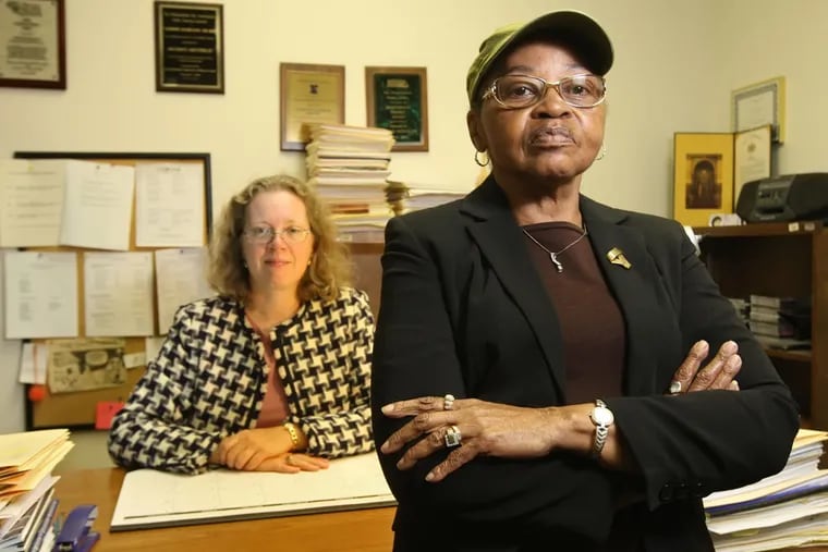 Evelyn Houser (right), lead plaintiff in the federal lawsuit, died in September.
