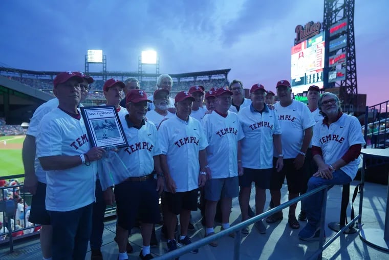 Members of the 1972 Temple baseball team at the Phillies game.