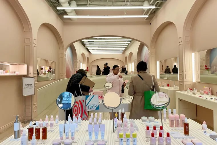 A look at the new Glossier store in Philly.