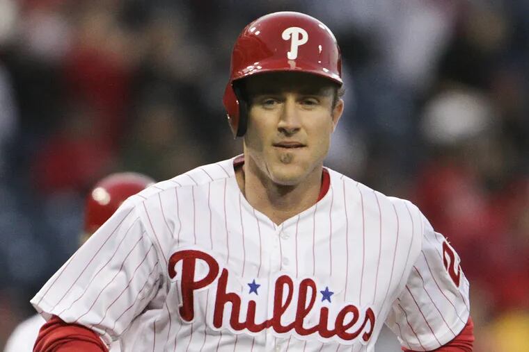 Chase Utley could miss 2 to 4 weeks with an oblique injury, but the Phillies said he did not have a more serious injury.
