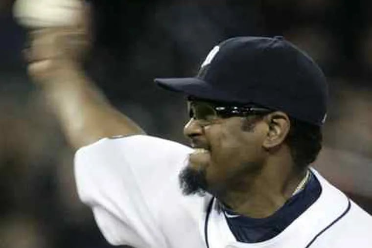 The Tigers' Jose Valverde expresses himself in an odd manner after a save. His teammates don't mind.