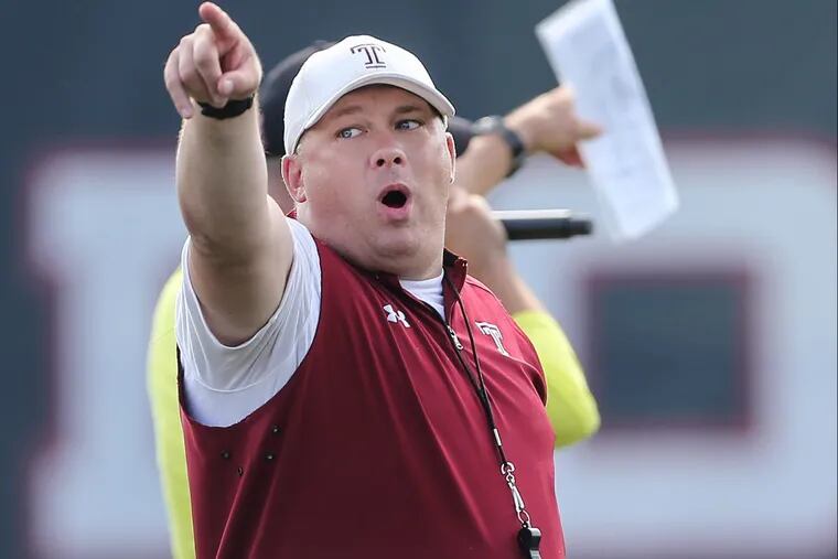 Temple head coach Geoff Collins calls plays during practice.