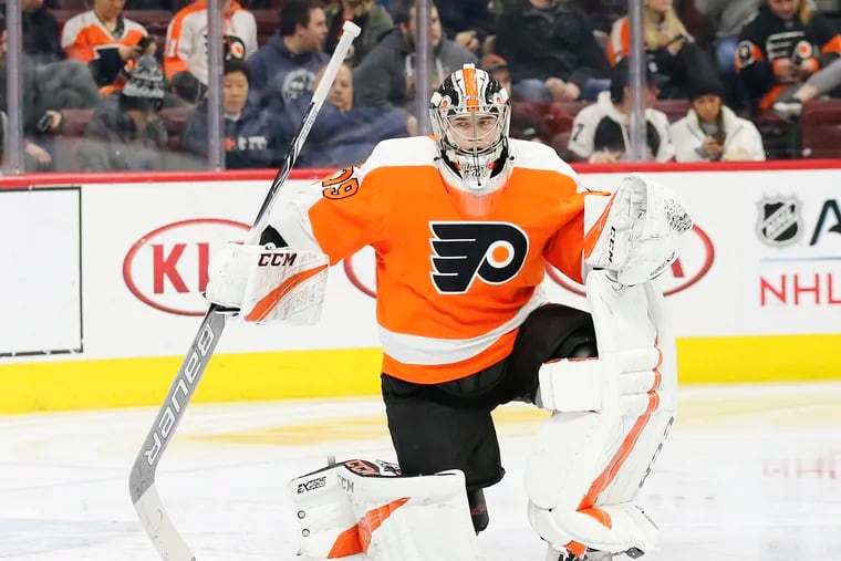 Flyers goaltender Carter Hart on the ice against the Dallas Stars on Thursday, January 10, 2019 in Philadelphia.