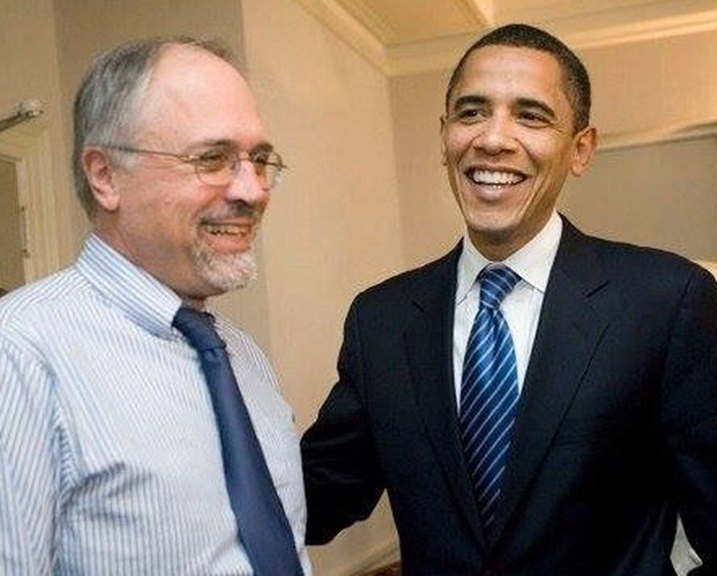 Gar Joseph with presidential candidate Barack Obama at the Philadelphia Daily News in 2008.