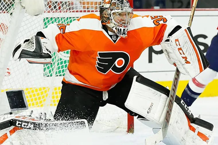 Philadelphia Flyers goalie Steve Mason. (Bill Streicher/USA Today)