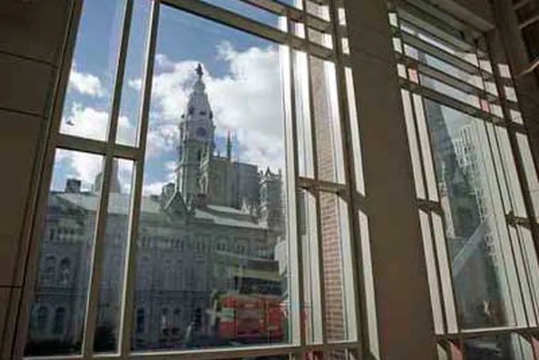 Large window showing City Hall on Arch street side walkway. fFile. (Akira Suwa / Staff Photographer )