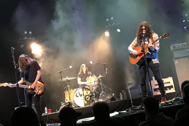 Courtney Barnett and Kurt Vile onstage at the Tower Theater in Upper Darby on Friday Nov. 3, 2017. Stella Mozgawa is on drums.