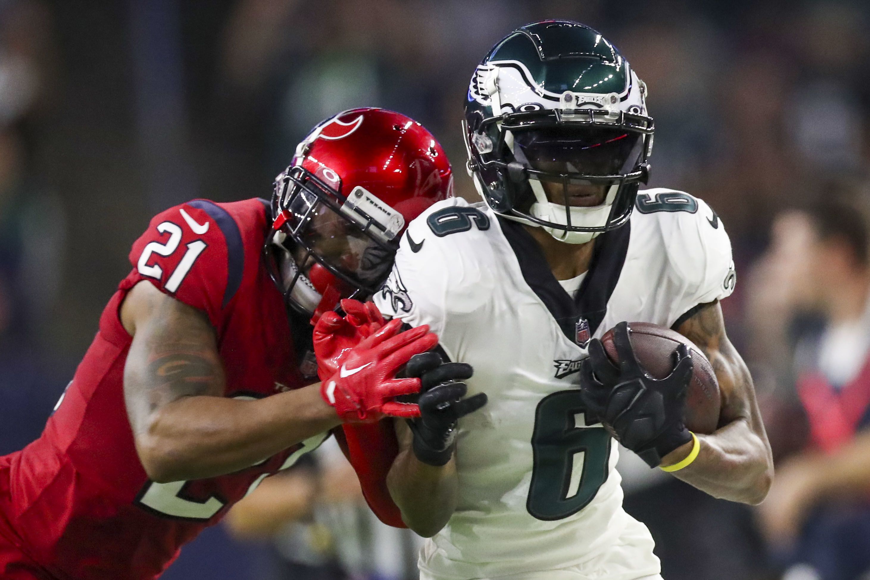 Eagles receiver DeVonta Smith dishes on Jalen Hurts, the 8-0 start; says  this is 'one of the funnest teams' he's been on