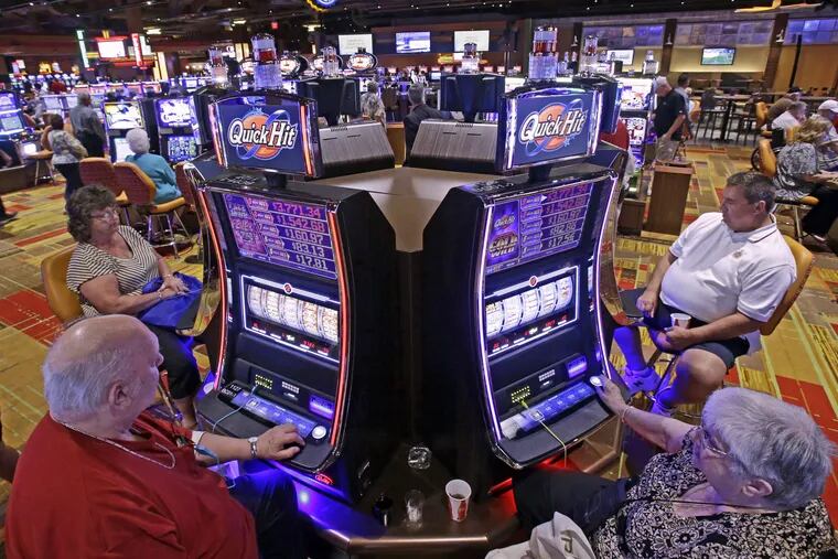 Casino operators expect some players to migrate to online slot machines when internet gambling launches in Pennsylvania, but they won't be able to use mobile devices to wager will they are inside a casino.
