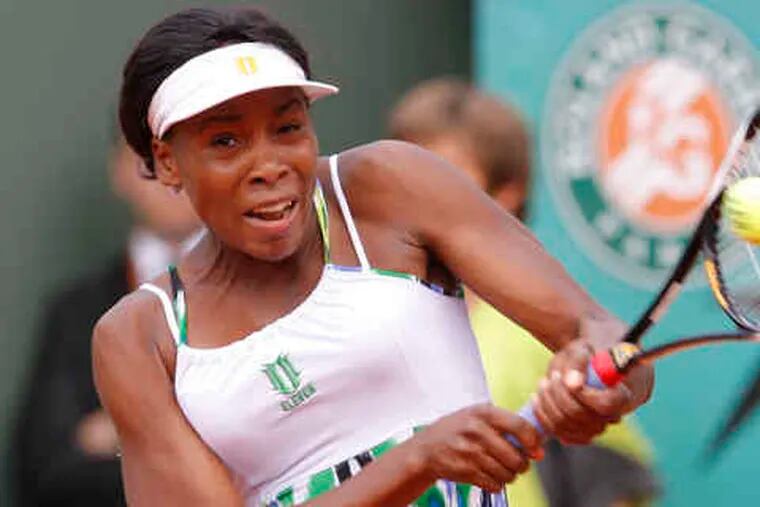 A winded Venus Williams struggled against Agnes Szavay, losing the third-round match, 6-0, 6-4.