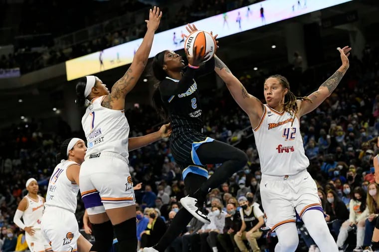 Kahleah Copper averaged 17.7 points in the 2021 WNBA playoffs.