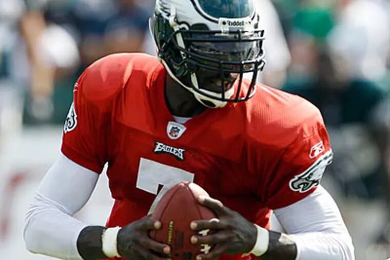 "I think about my game and how I can improve and what can be done differently," Michael Vick said. (Yong Kim/Staff Photographer)