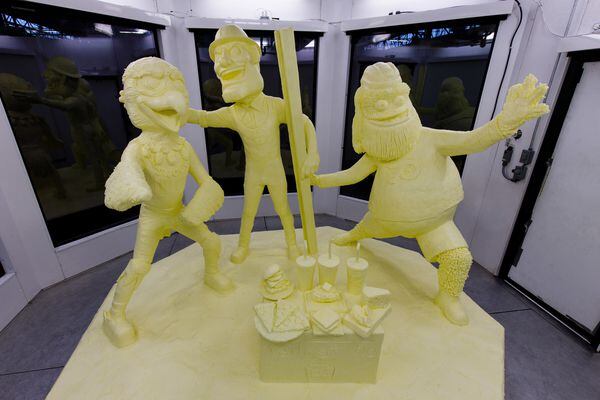 Gritty, Swoop star in this year’s Farm Show butter sculpture