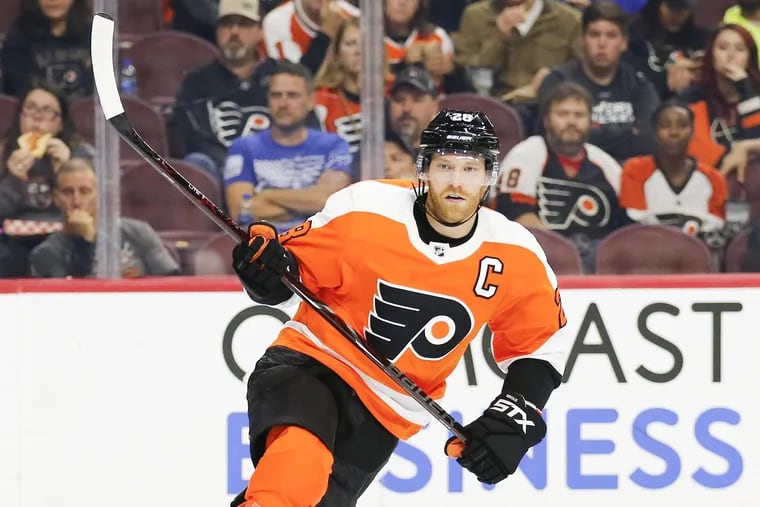 Claude Giroux and the Flyers will look to improve upon their first-round exit from the NHL playoffs last season.