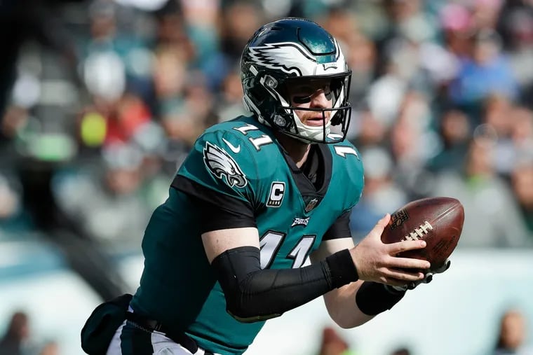 When will Carson Wentz sign a contract extension?